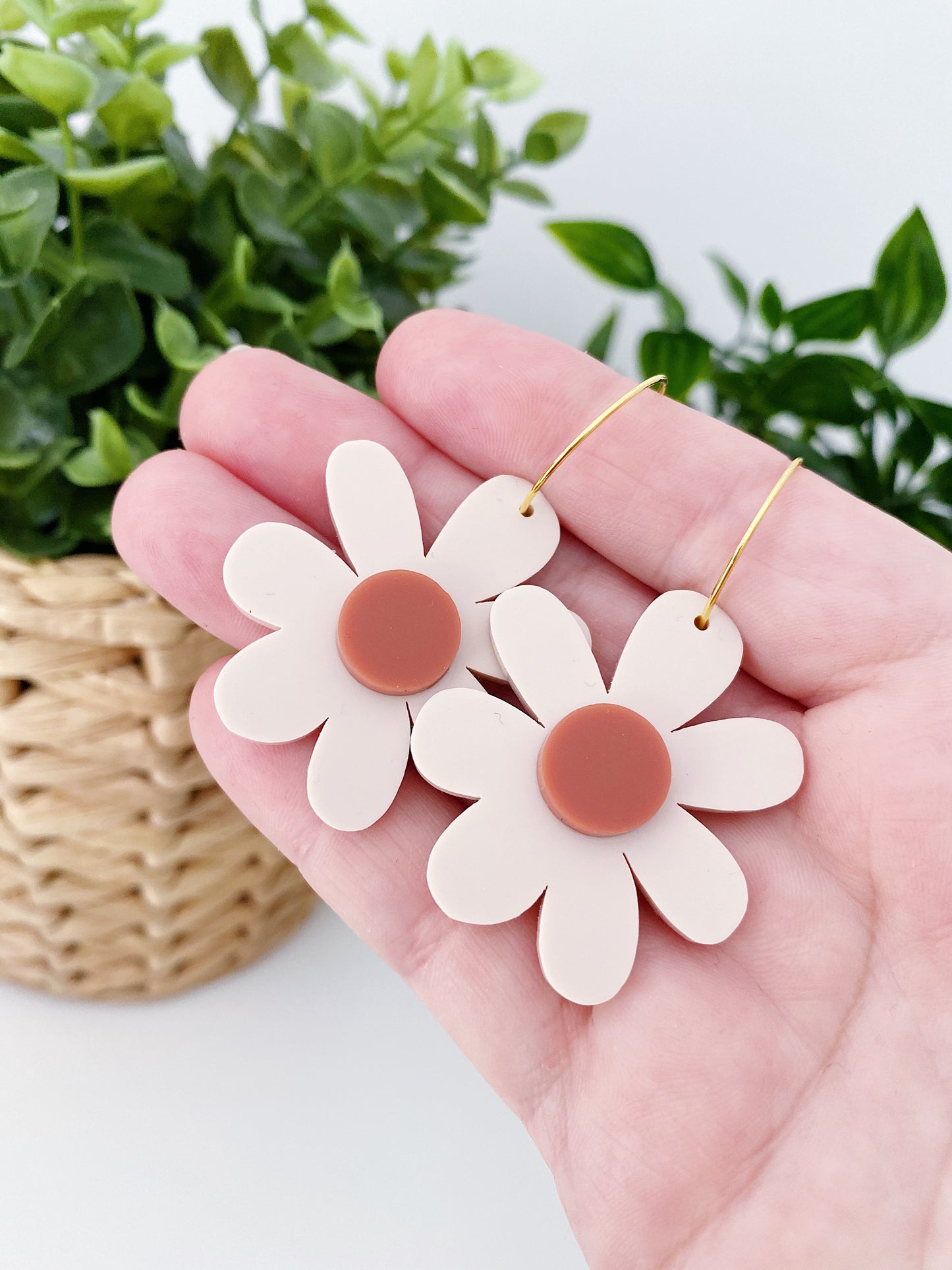 Daisy Hoops - Cream + Brick Matte
