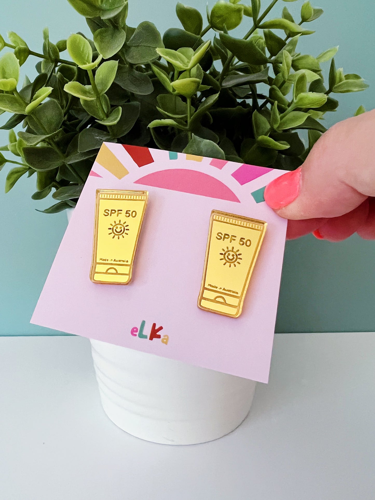 Sunscreen Mega Studs - Etched Gold Mirror