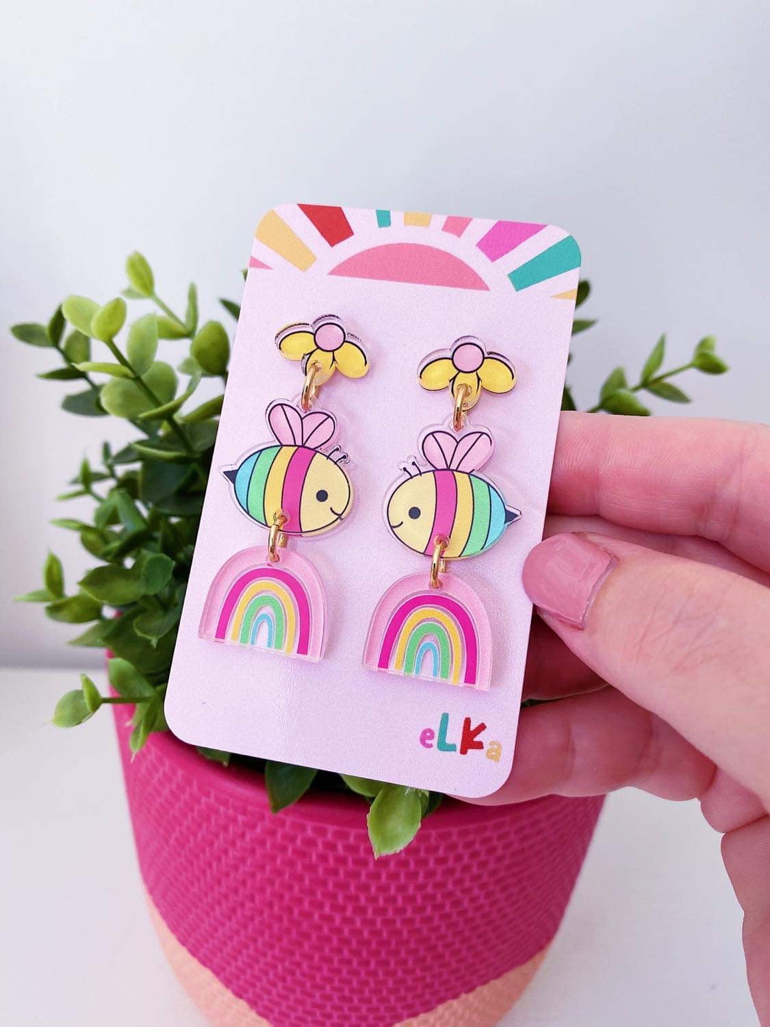 Bella Bee & Rainbow Triple Drop