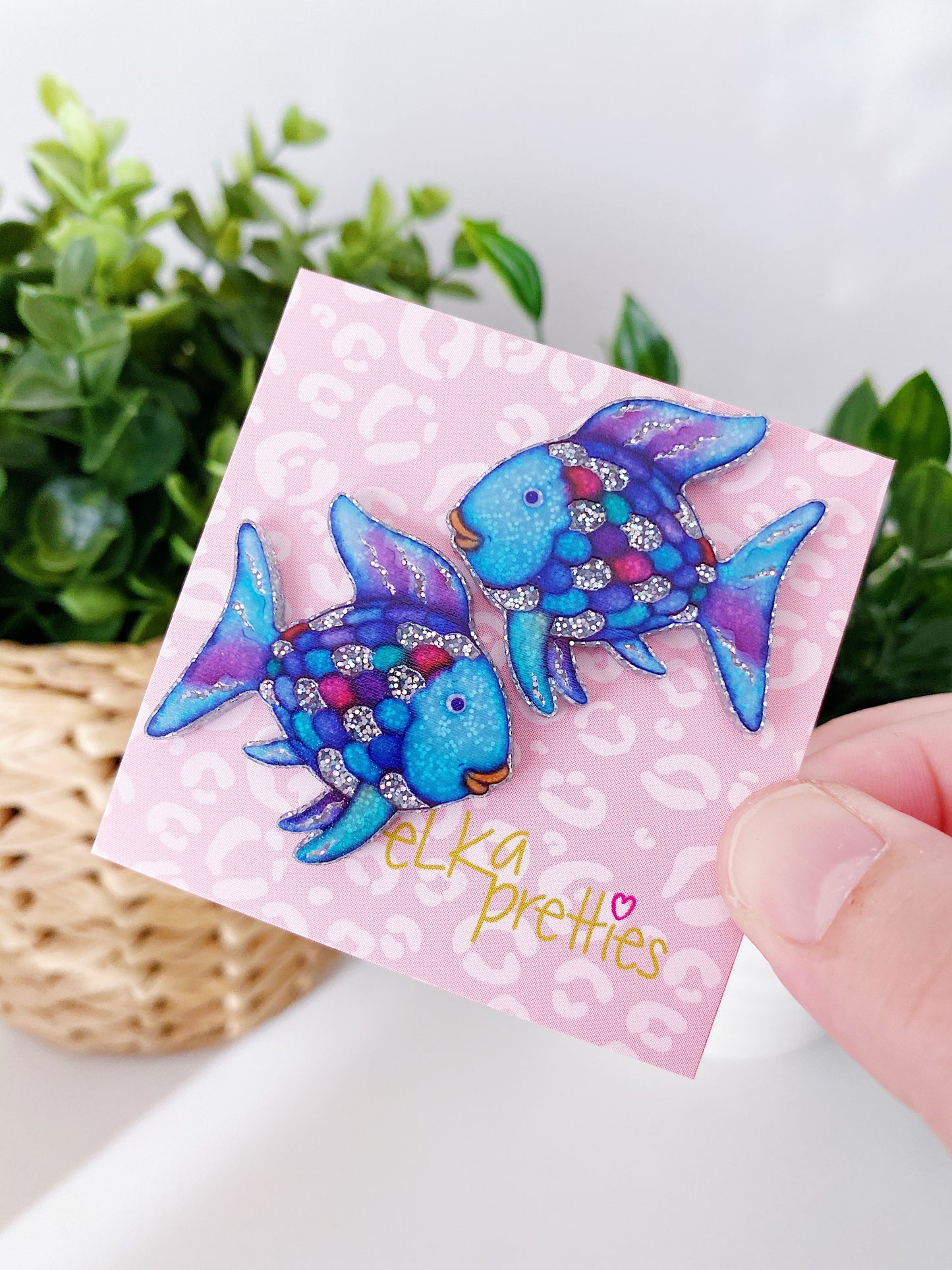 Rainbow Fish - Mega Studs